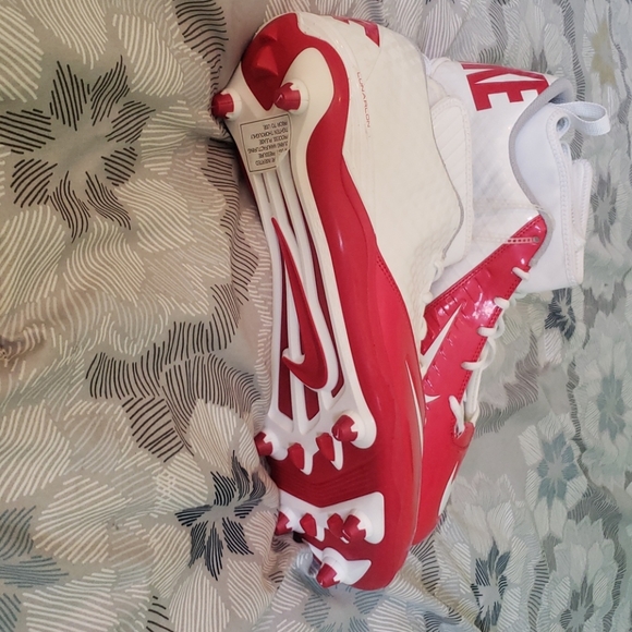 Nike Superbad Pro football Cleats. - Picture 4 of 8